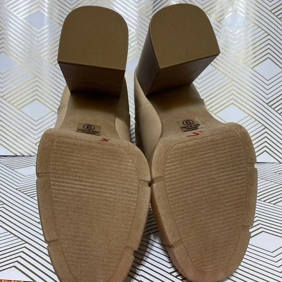 Soda booties solid heel - Picture 7 of 10